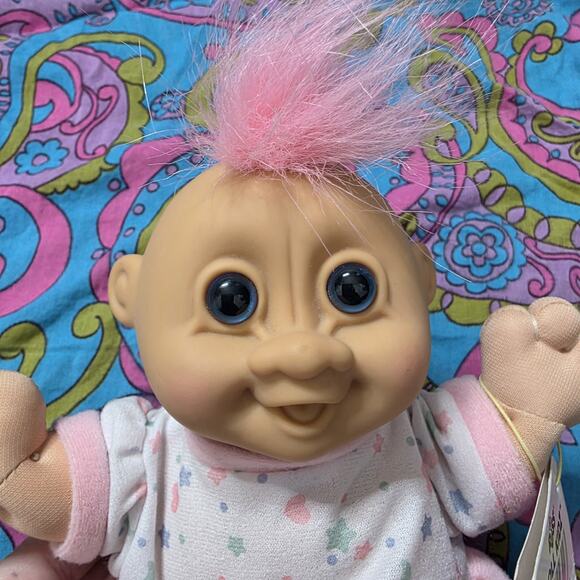 Russ Troll Kidz “Gaa Gaa” Baby Troll Doll NWT 1990s Pink Outfit - Picture 3 of 9